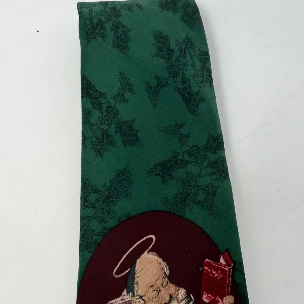 Norman Rockwell Saturday Evening Post Santa Globe Silk Christmas Tie Green Mens